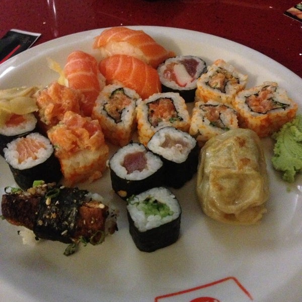 Das Foto wurde bei Restaurante Miyoshi Beiramar von Marilia A. am 1/18/2013 aufgenommen
