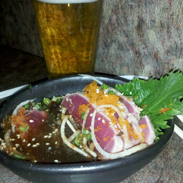Foto tomada en Shogun Japanese Restaurant &amp; Sushi Bar  por James R. el 5/1/2013