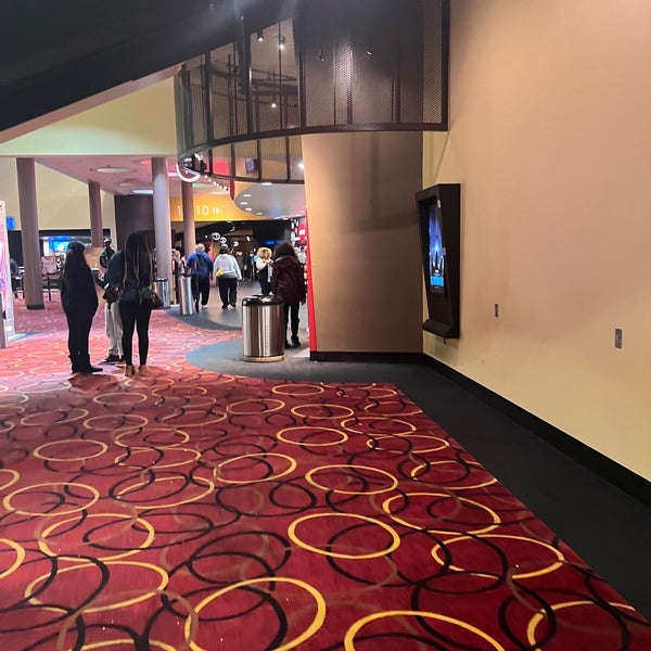 AMC Southroads 20 Movie Theater in Tulsa