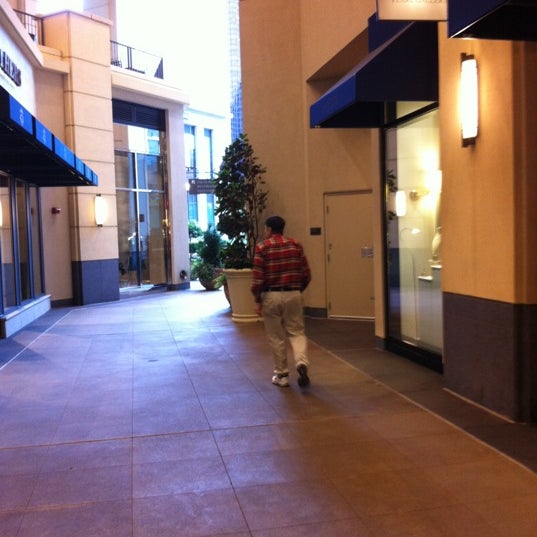 brooks brothers bellevue