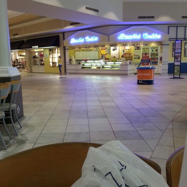 vans greenwood park mall