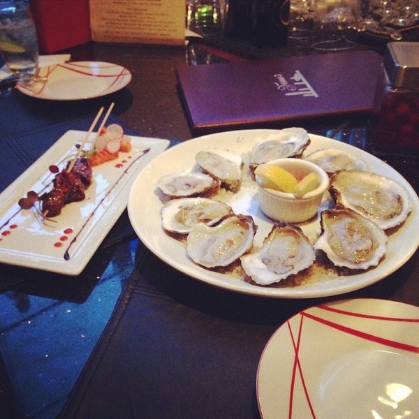 3/19/2014 tarihinde Priscila D.ziyaretçi tarafından dp An American Brasserie'de çekilen fotoğraf