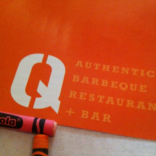 Photo prise au Q Restaurant &amp; Bar par Barb le10/14/2012