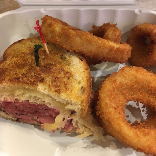 Danny's Deli & Grill 13 tips from 322 visitors