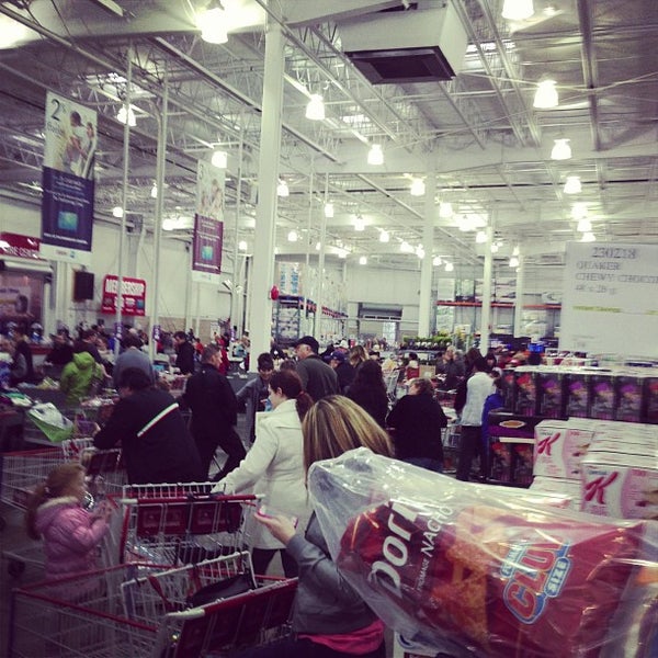 Costco Wholesale Warehouse Store in Abbotsford