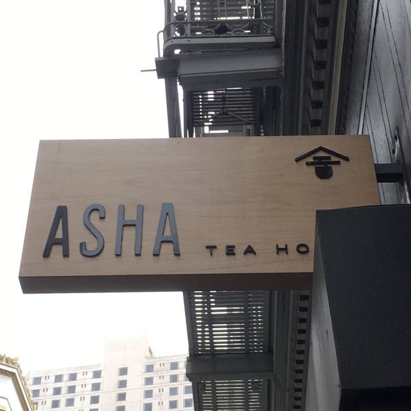 Photo taken at Asha Tea House by Miho T. on 12/14/2018