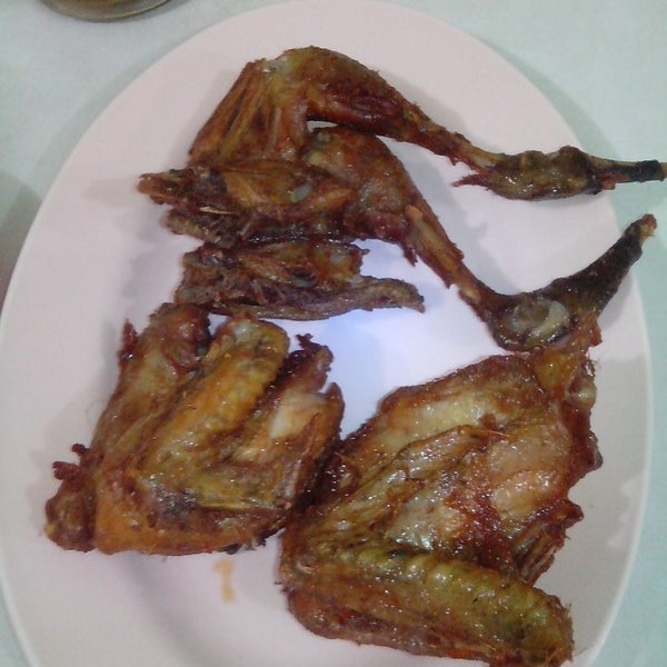 Ayam Goreng Dan Burung Dara Pahlawan 5 Tips Dari 354 Pengunjung