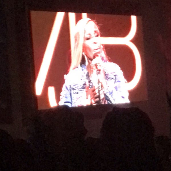 7/25/2019に**Andrea B.がPNC Music Pavilionで撮った写真