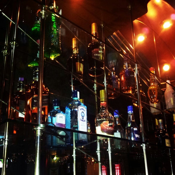 Photos at Harmoni Wine Club Wine Bar