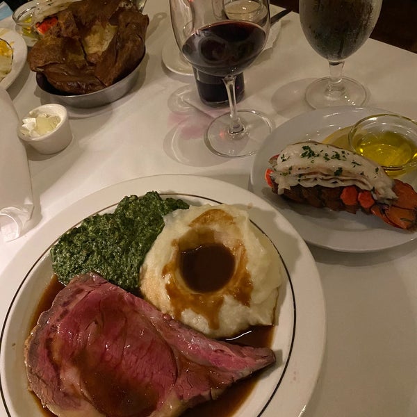 Photos at Lawry's The Prime Rib - 92 tips from 6484 visitors