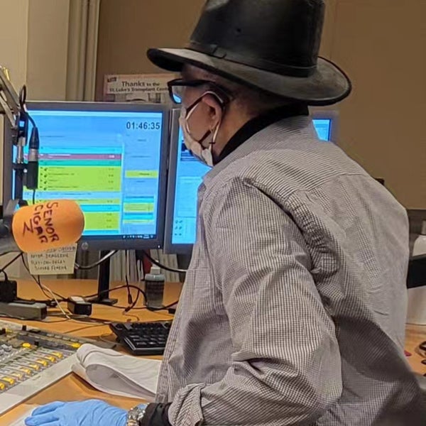 1/31/2024 tarihinde Señor C.ziyaretçi tarafından WNYC Radio'de çekilen fotoğraf