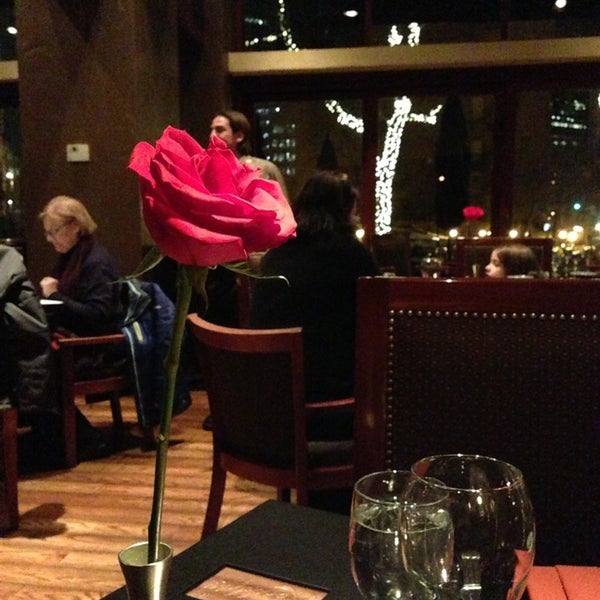3/3/2013 tarihinde Karen S.ziyaretçi tarafından Randolph&#39;s Restaurant &amp; Bar'de çekilen fotoğraf