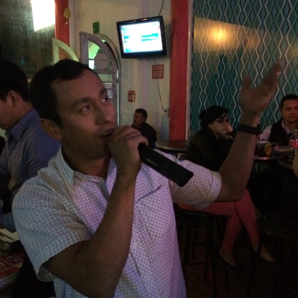 Foto tomada en El Palomazo Canta Bar  por Rafa E. el 2/7/2015