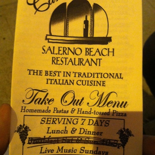 10/29/2012에 Francisco R.님이 Cantalini&#39;s Salerno Beach Restaurant에서 찍은 사진