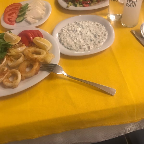 รูปภาพถ่ายที่ Muğla Otel โดย Güney S. เมื่อ 7/14/2019