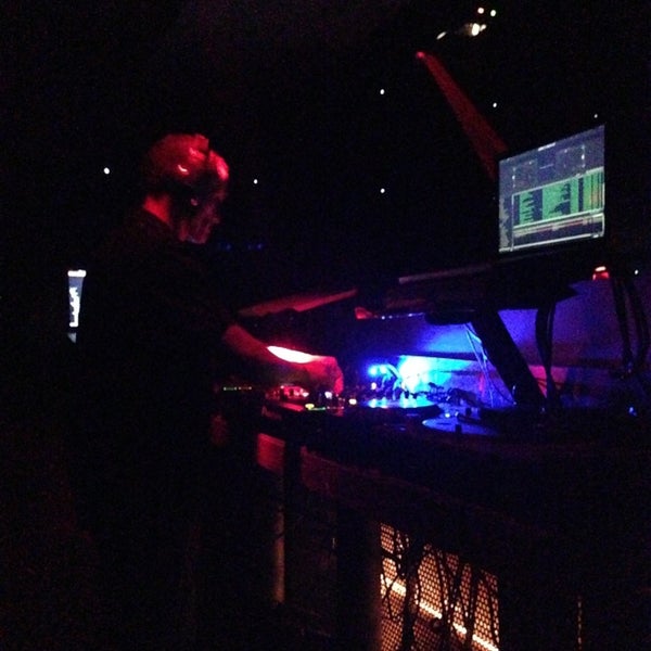 Photos At Hyde Park Cafe Southwest Tampa 60 Tips