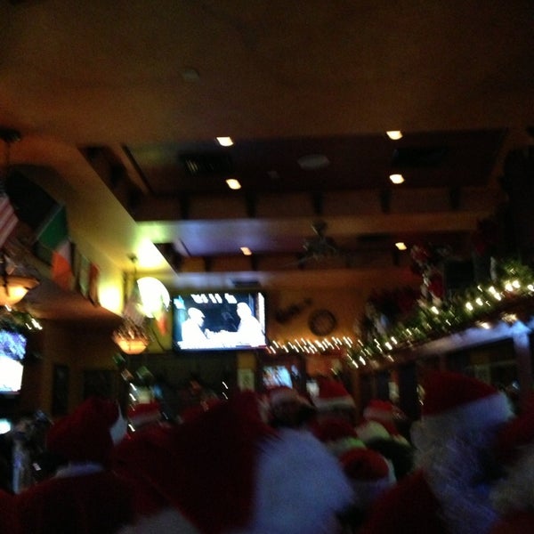 Photo taken at Grasshopper Off The Green by Keith M. on 12/23/2012