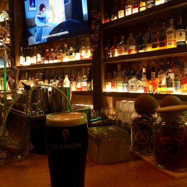 Das Foto wurde bei Corner Irish Pub Istanbul von Zahra A. am 1/2/2024 aufgenommen