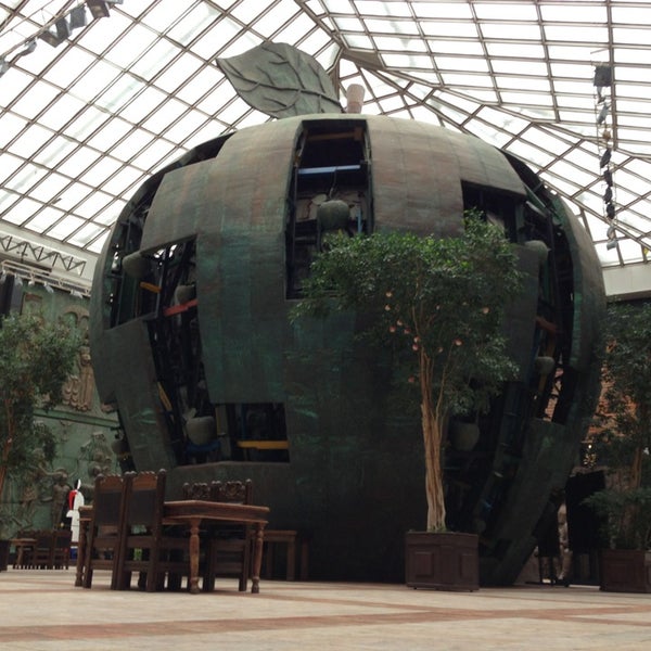 Ресторан с картинами церетели