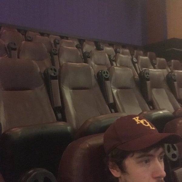 Photos at Regal Gravois Bluffs Gravois Bluffs Fenton, MO