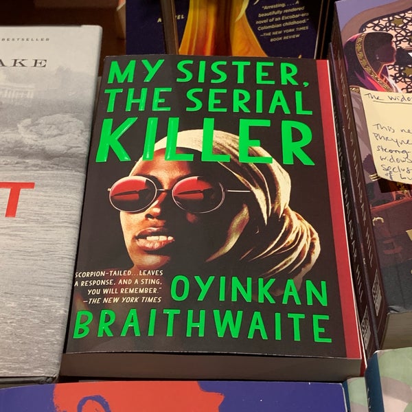 8/16/2019 tarihinde Carolyn C.ziyaretçi tarafından The Astoria Bookshop'de çekilen fotoğraf