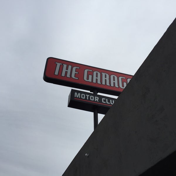 Photo taken at The Garage on Motor Ave by Bobby B. on 3/17/2015