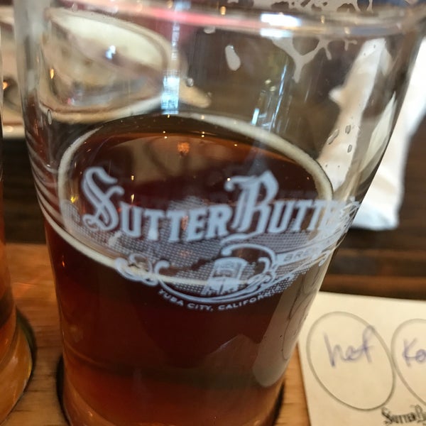 รูปภาพถ่ายที่ Sutter Buttes Brewing โดย Tony D. เมื่อ 6/30/2018