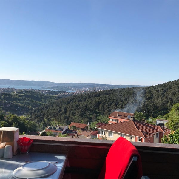 5/13/2018 tarihinde Ercan B.ziyaretçi tarafından Teras Restaurant'de çekilen fotoğraf