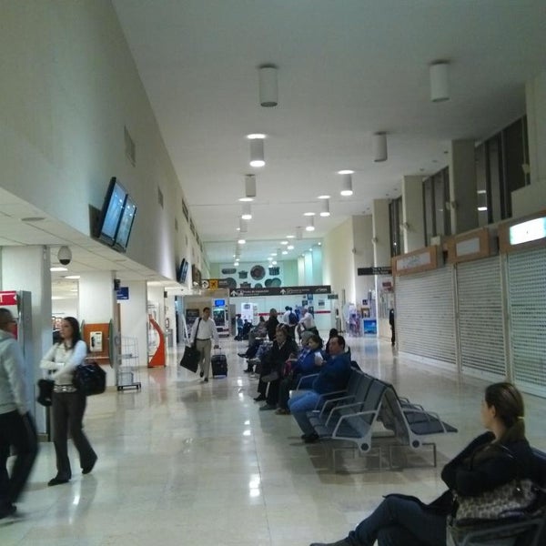 Fotos en Aeropuerto Internacional de Chihuahua (CUU) Gral. Roberto Fierro Villalobos Aeropuerto
