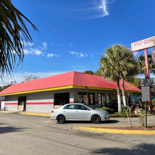 Hip Hop Fish & Chicken Southern Food Restaurant in Jacksonville