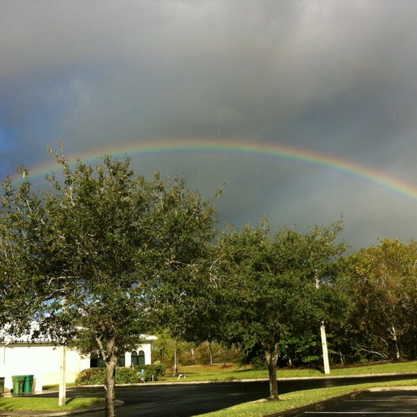 Hobe Sound Library 10595 SE Federal Hwy