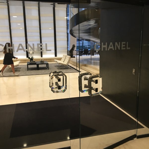 Chanel Corporate Offices - Midtown East - 3 tips from 892 visitors
