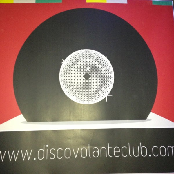 Снимок сделан в Disco Volante Club пользователем Willy C. 12/22/2012