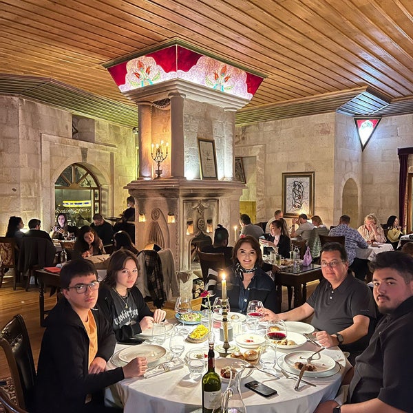 Foto scattata a Lil&#39;a Restaurant da Mete Ş. il 5/1/2022