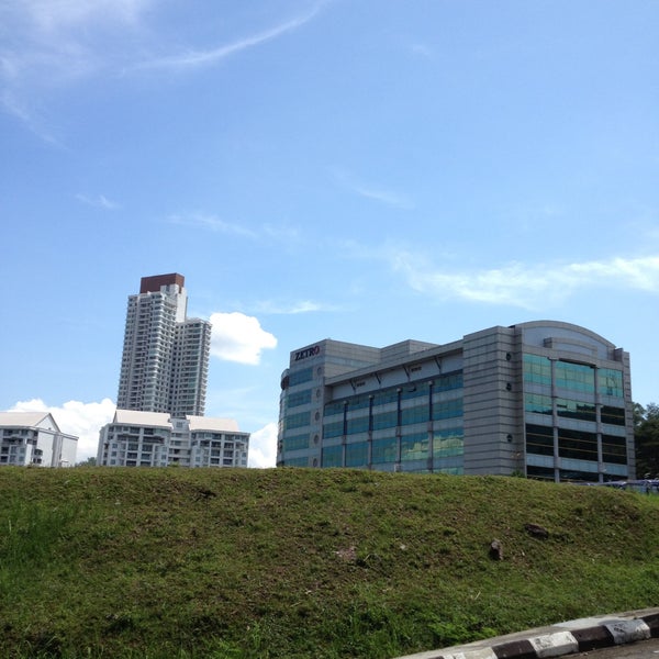 Orang Wangsa Maju Salam Admin Siang Tadi Di Persimpangan Ke Arah Setiawangsa Hadapan Zetro Berlaku Kejadian Road Rage Kami Dari Jalan Lurus Dari Arah Aeon Big Dan Sesampai Di Persimpangan U Turn