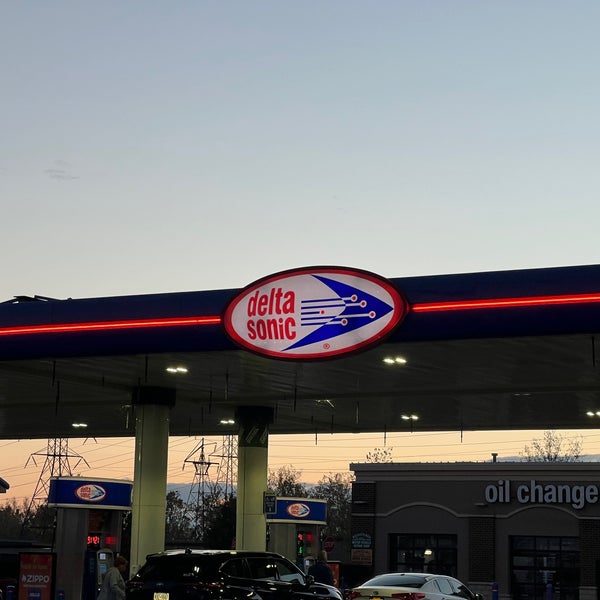 Delta sonic sale oil change