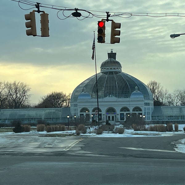 Снимок сделан в Buffalo &amp; Erie County Botanical Gardens пользователем Geo L. 2/28/2022