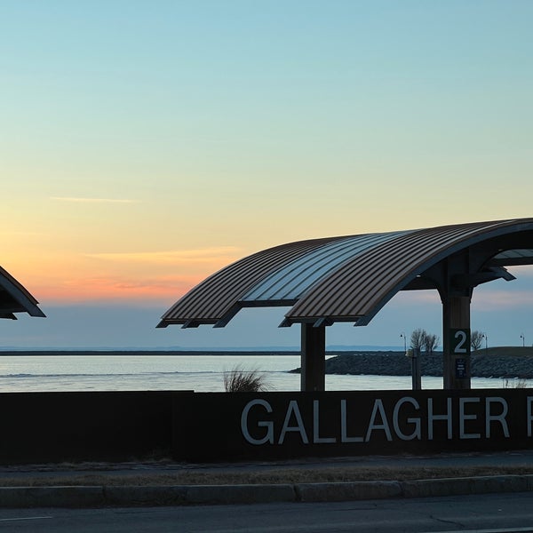 Photos at Gallagher Pier Buffalo River 1 tip