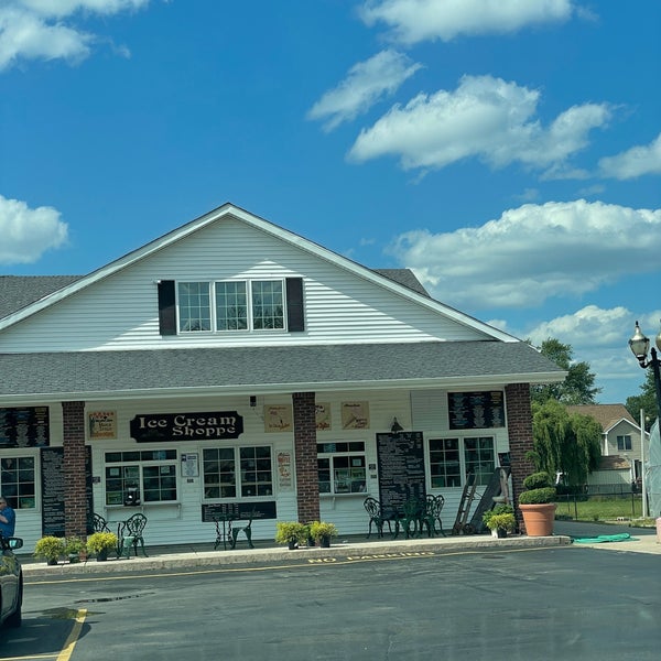 Country Peddlers Fruit and Vegetable Store in West Seneca