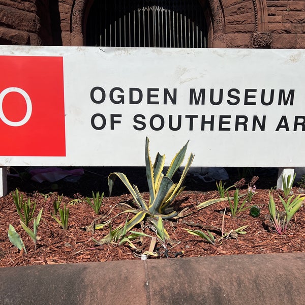 Photo taken at Ogden Museum of Southern Art by Geo L. on 3/2/2022