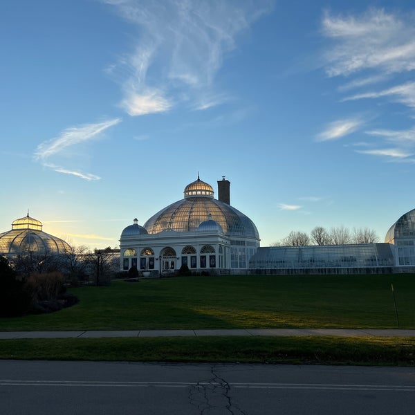 Foto scattata a Buffalo &amp; Erie County Botanical Gardens da Geo L. il 12/20/2021