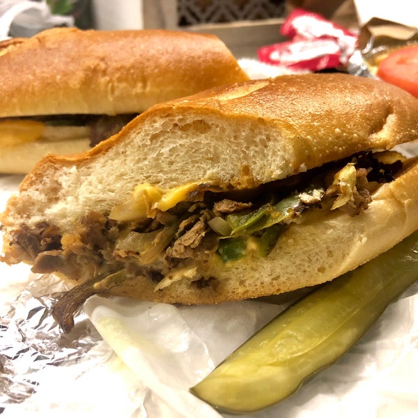 Foto scattata a Burger One da ZenFoodster il 9/20/2018