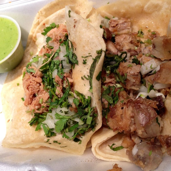 TONY's top 25 tacos! Chicken & carnitas tacos: juicy & flavorful meat stuffed in two tasty corn tortillas! The green sauce is da bomb! ;9