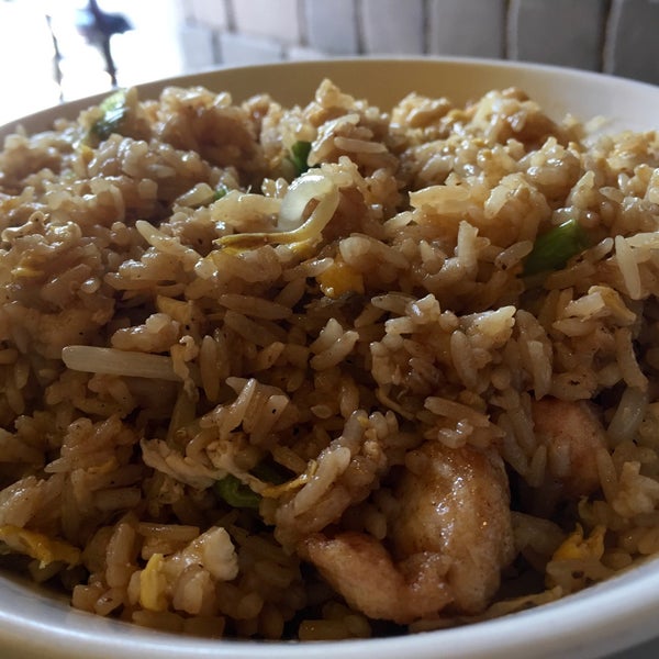 Shrimp was in our order of Arroz Chaufa (w/ chicken) 2x after we requested it not to be! Why couldn't this have been remade since totally problematic for anyone w/ seafood allergies?!?