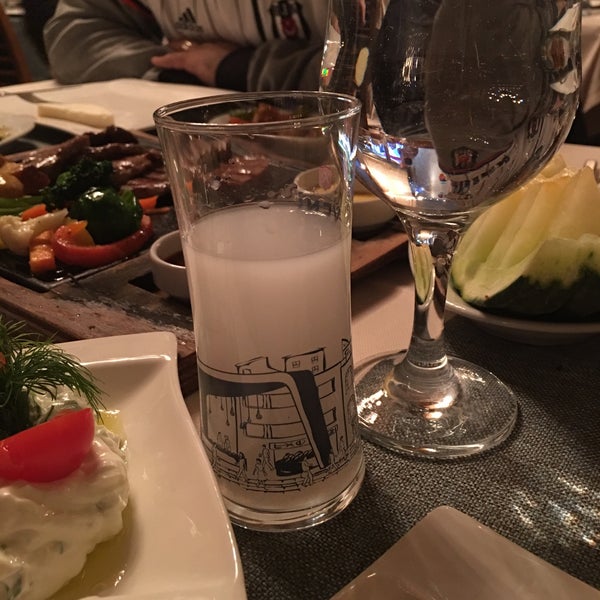 12/10/2016にTolgahan I.がZiyaret Restaurant &amp; Ocakbaşıで撮った写真