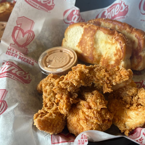 Photo taken at Raising Cane&#39;s Chicken Fingers by Mister Q on 6/7/2023