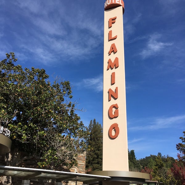 Foto tirada no(a) Flamingo Conference Resort &amp; Spa por Keith C. em 11/5/2016