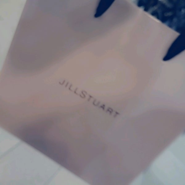 ジル スチュアート コスメ 西武池袋本店 Cosmetics Shop ジル スチュアート コスメ 西武池袋本店 Cosmetics Shop
