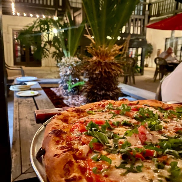 Pizza Bella Italian Bistro Old Town 2707 Congress St