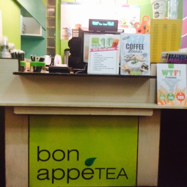 รูปภาพถ่ายที่ Bon AppeTea โดย Elaine E. เมื่อ 10/3/2015
